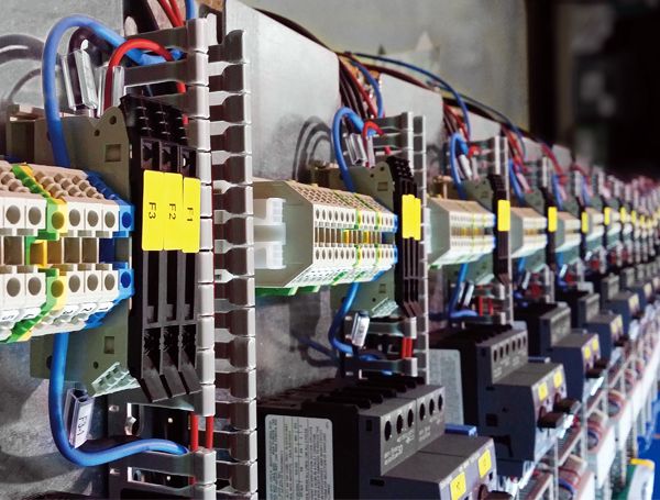 Fabricación y montaje de cuadros eléctricos